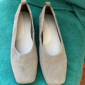 Chocolat Blu Beige Suede Loafers